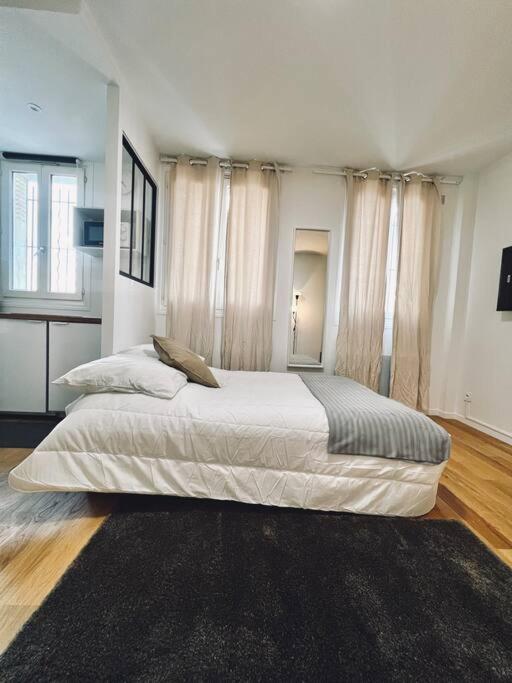 Tres Beau Studio Refait A Neuf 2 Leilighet Saint-Ouen  Eksteriør bilde
