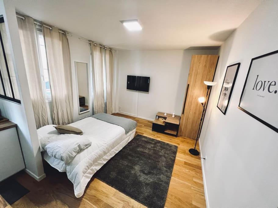 Tres Beau Studio Refait A Neuf 2 Leilighet Saint-Ouen  Eksteriør bilde